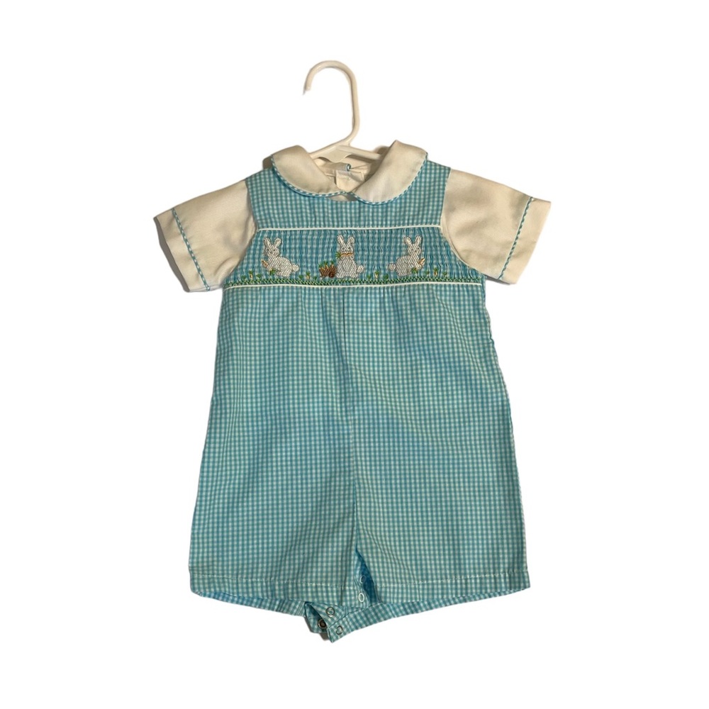 Easter Blue Gingham
2 pc Smocked Romper Baby Boy sz 3mo
Easter Bunny